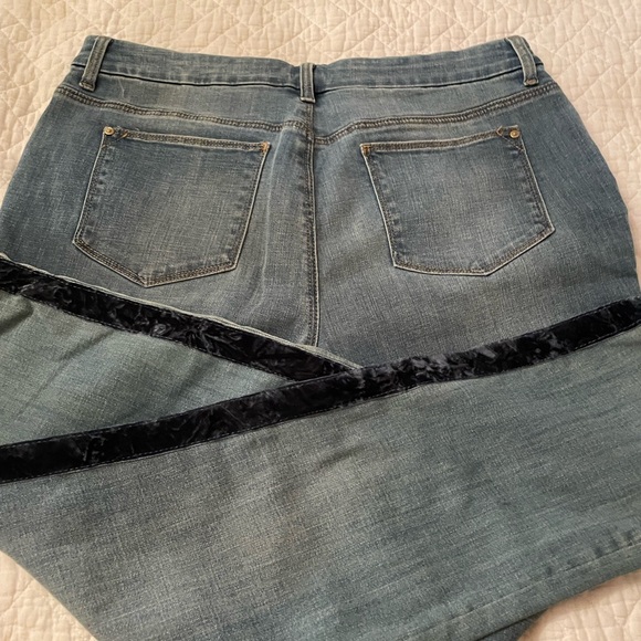 Stylish Blue Jeans with Blue velvet side stripes. - Picture 2 of 3